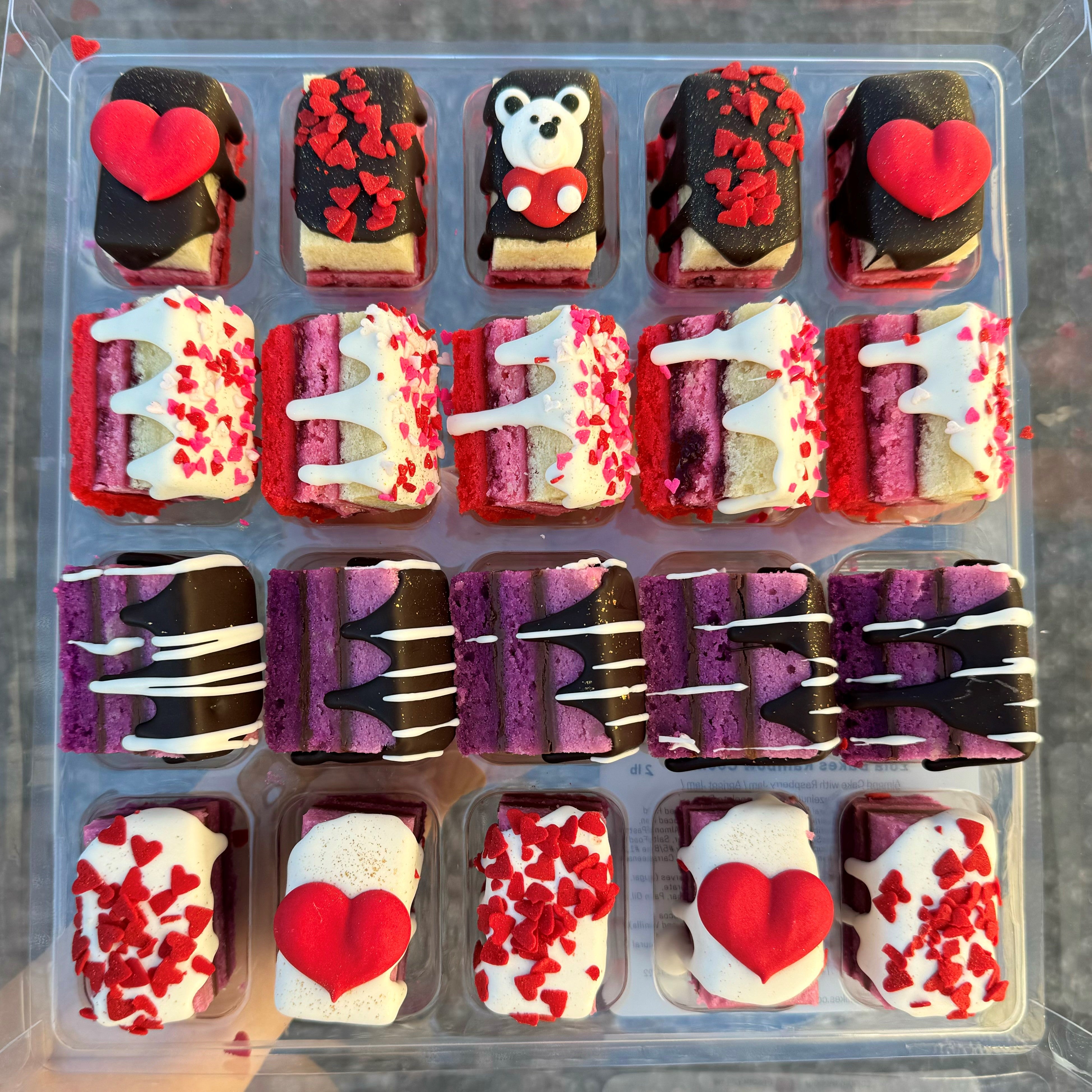 Valentines Day Medium Love Hearts Cookie Box – CookieDoodleDoo